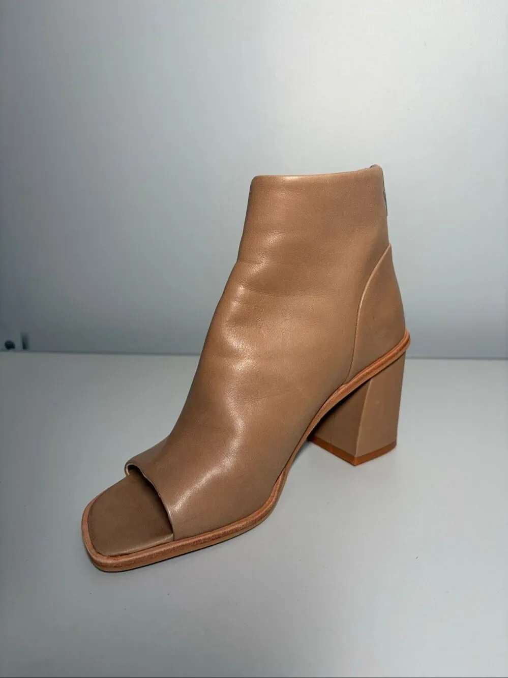 Vince Camuto Tan Open Toe Heels Bebinder Women’s Size 7M NEW WITH BOX